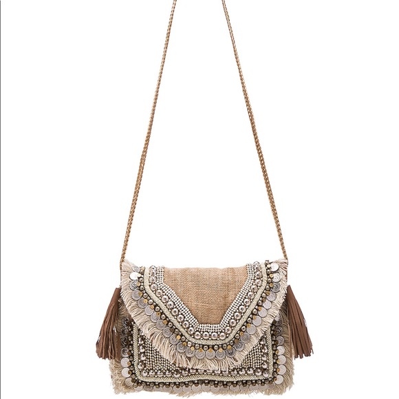 Vici Handbags - Vici Revolve Shashi Leela Clutch in Natural